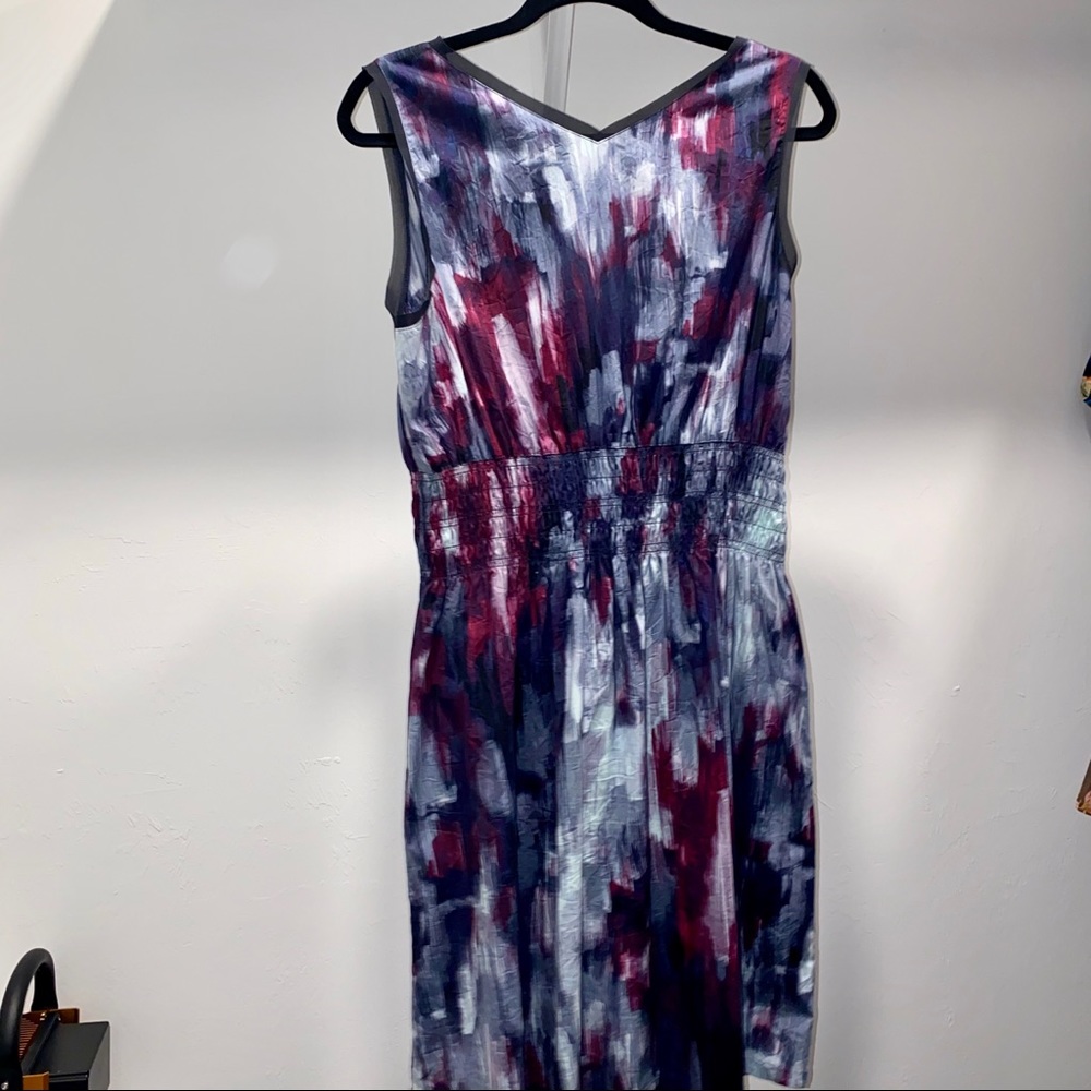Dress - Picture 4 of 8